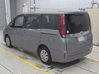 Toyota NOAH лот № 30039 оценка RA  с аукциона в Японии 5