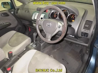 Honda FIT  с аукциона в Японии