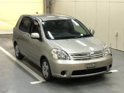 Toyota RAUM
