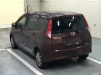 Toyota PASSO SETTE лот № 3711 оценка 4  с аукциона в Японии 1