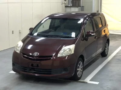 Toyota PASSO SETTE  с аукциона в Японии