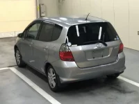 Honda FIT лот № 3710 оценка 4  с аукциона в Японии 1