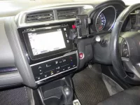 Honda FIT лот № 21 оценка 3.5  с аукциона в Японии 2
