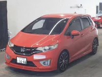 Honda FIT лот № 21 оценка 3.5  с аукциона в Японии 3