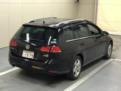 Volkswagen GOLF VARIANT