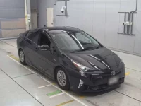 Toyota PRIUS лот № 30049 оценка 4  с аукциона в Японии 4