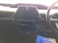 Toyota PRIUS лот № 30049 оценка 4  с аукциона в Японии 9