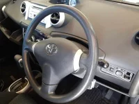 Toyota IST лот № 10262 оценка 4  с аукциона в Японии 6