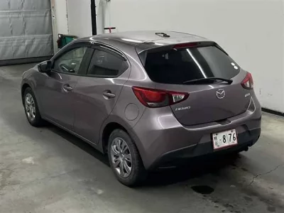 Mazda DEMIO