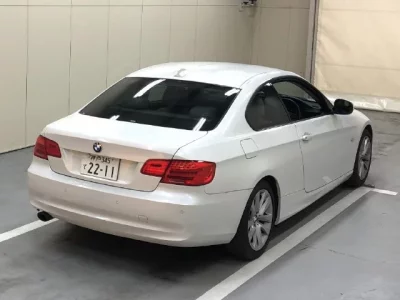 BMW 3-Series  с аукциона в Японии