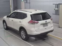 Nissan X-TRAIL лот № 10260 оценка 3.5  с аукциона в Японии 5