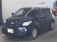 Toyota IST лот № 25 оценка 3.5  с аукциона в Японии 3