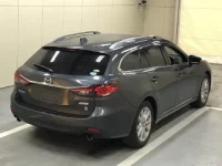 Mazda ATENZA WAGON лот № 2815 оценка 3.5  с аукциона в Японии 3