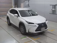 Lexus NX лот № 30055 оценка 4  с аукциона в Японии 4