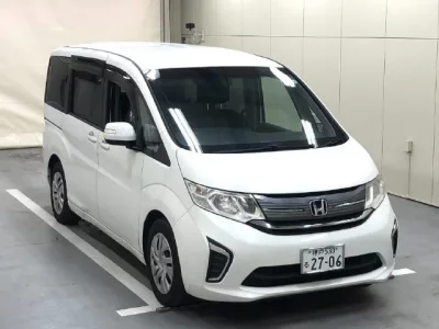 Honda STEP WAGON  с аукциона в Японии