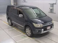 Mitsubishi DELICA D5 лот № 10267 оценка 3.5  с аукциона в Японии 4