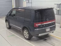 Mitsubishi DELICA D5 лот № 10267 оценка 3.5  с аукциона в Японии 5