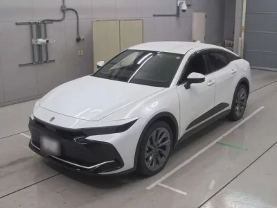 Toyota CROWN CROSSOVER