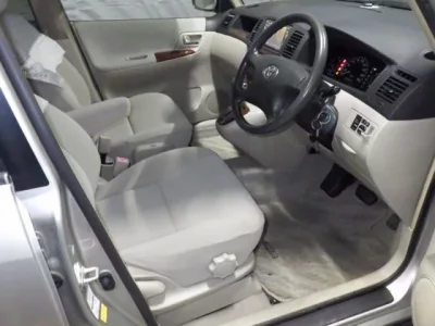 Toyota COROLLA SPACIO