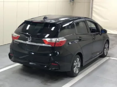 Honda SHUTTLE  с аукциона в Японии