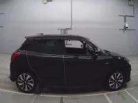 Suzuki SWIFT лот № 90121 оценка RA  с аукциона в Японии 2