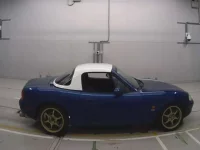 Mazda ROADSTER лот № 10279 оценка 3.5  с аукциона в Японии 2