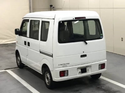 Mitsubishi MINICAB VAN