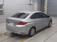 Honda GRACE лот № 90132 оценка 4.5  с аукциона в Японии 1