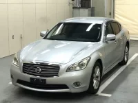 Nissan FUGA лот № 6502 оценка 4  с аукциона в Японии 2