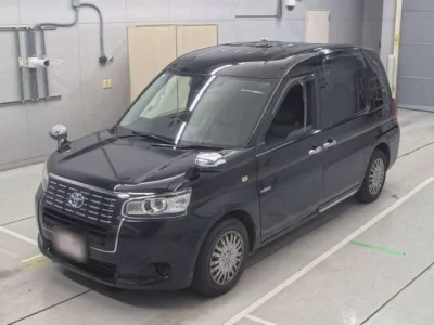 Toyota JPN TAXI  с аукциона в Японии