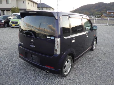 Mitsubishi EK SPORTS