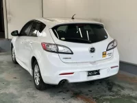 Mazda AXELA лот № 7042 оценка 3.5  с аукциона в Японии 1