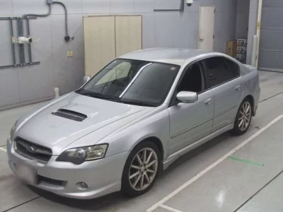 Subaru LEGACY B4