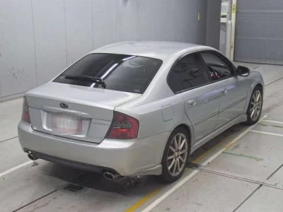 Subaru LEGACY B4