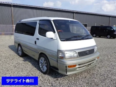 Toyota HIACE  с аукциона в Японии