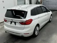 BMW 2-Series лот № 20239 оценка 4  с аукциона в Японии 4