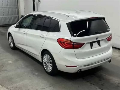 BMW 2-Series  с аукциона в Японии