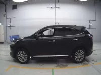 Toyota HARRIER лот № 30089 оценка 3.5  с аукциона в Японии 3