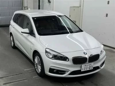 BMW 2-Series  с аукциона в Японии