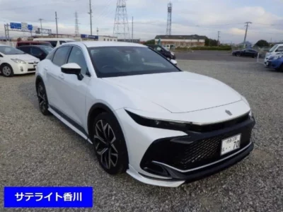 Toyota CROWN CROSSOVER