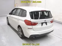 BMW 2-Series лот № 60192 оценка R  с аукциона в Японии 1
