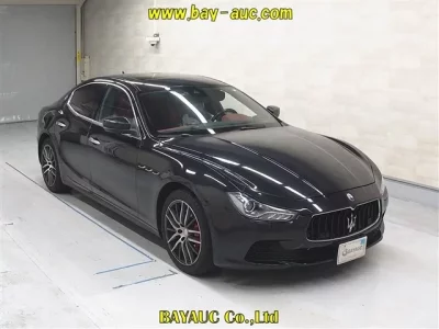 Maserati GHIBLI