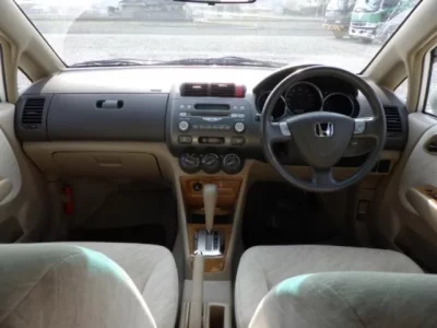 Honda FIT  с аукциона в Японии