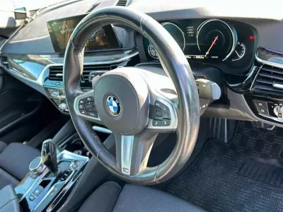 BMW 5-Series  с аукциона в Японии