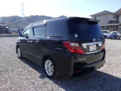Toyota ALPHARD  с аукциона в Японии