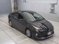 Toyota PRIUS лот № 30095 оценка 4  с аукциона в Японии 4