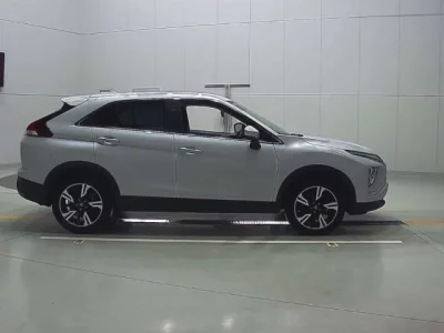 Mitsubishi ECLIPSE CROSS  с аукциона в Японии