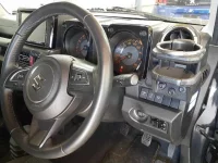 Suzuki JIMNY SIERRA лот № 36248 оценка 4  с аукциона в Японии 6