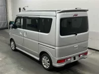Suzuki EVERY WAGON лот № 286 оценка R  с аукциона в Японии 1
