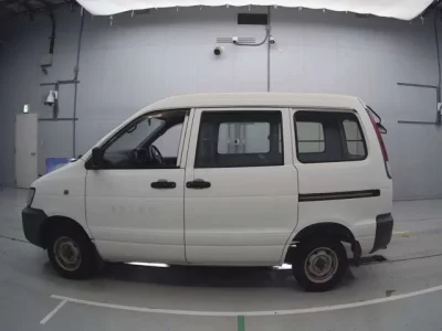 Toyota LITE ACE VAN  с аукциона в Японии